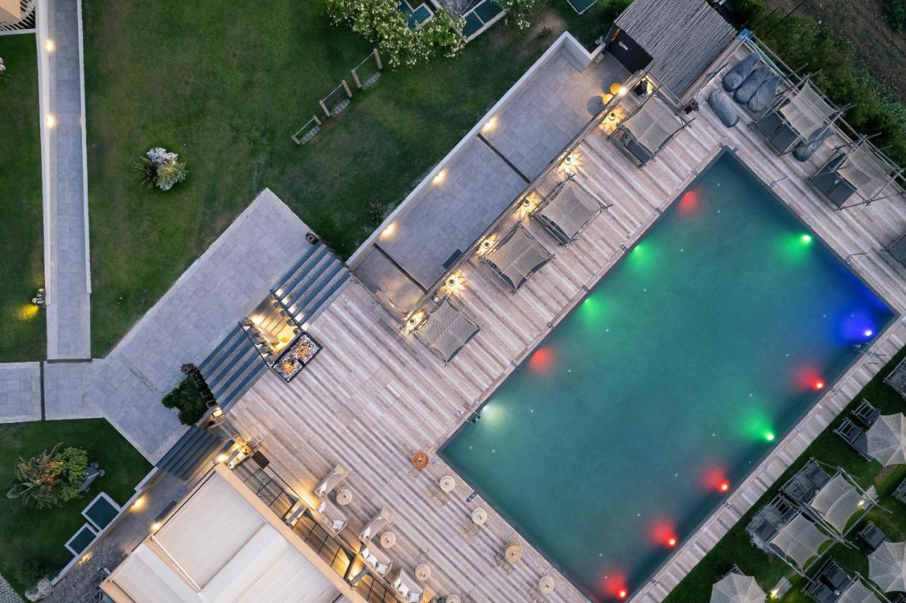 La Mer Resort & Spa - Adults Only Джорджополис Екстериор снимка Aerial view of the pool at the hotel
